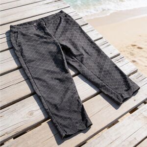LULU-B WOMENS PANTS BLACK SIZE 6 CROPPED ANKLE AND EYELET DESIGN